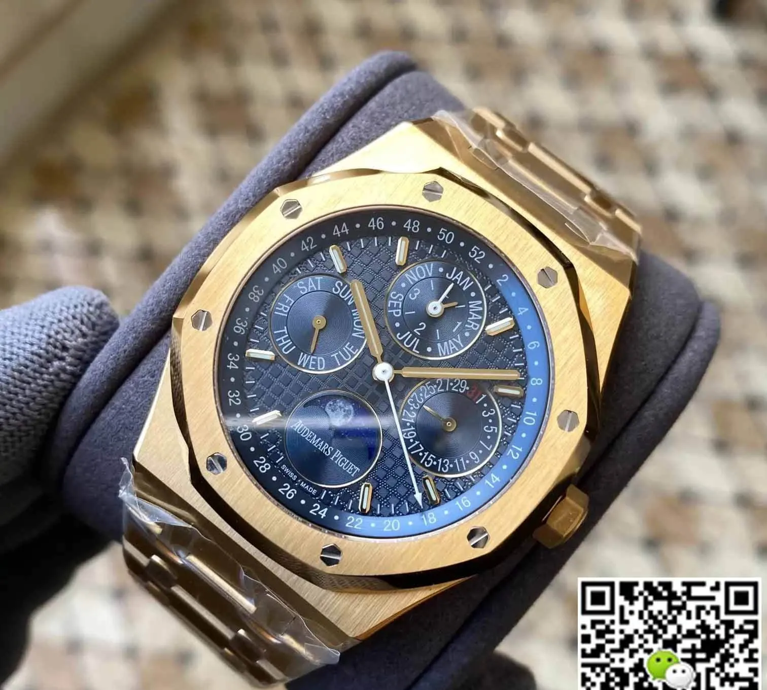Audemars Piguet Royal Oak 26574BA.OO.1220BA.01 APS Factory 1:1 Best Edition Replica Watch Yellow Strap